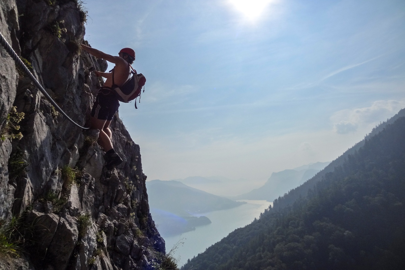 Der Drachenwand-Klettersteig in den Salzkammergut-Bergen.