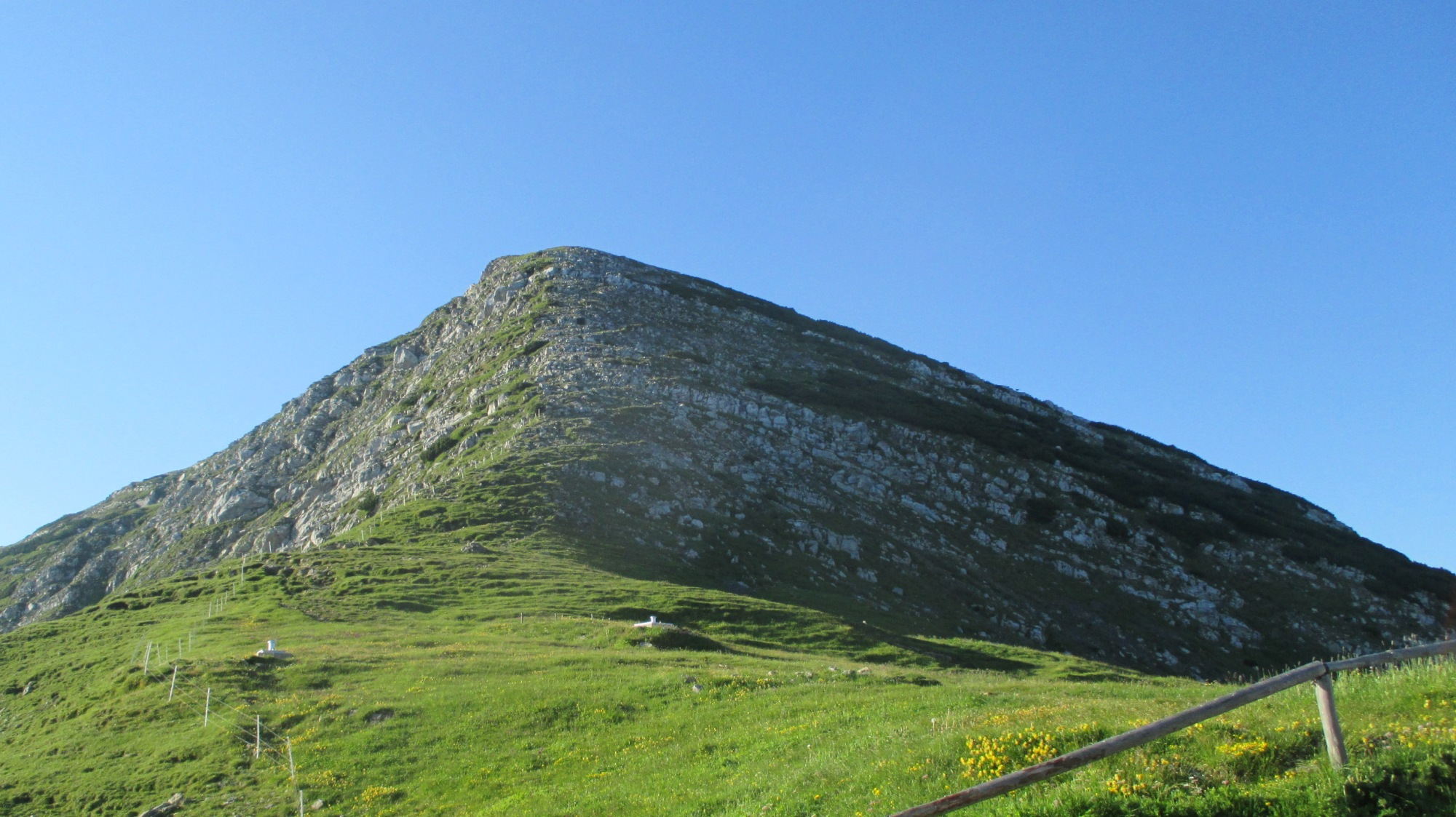 Der Gipfelaufbau des Krottenkopf.